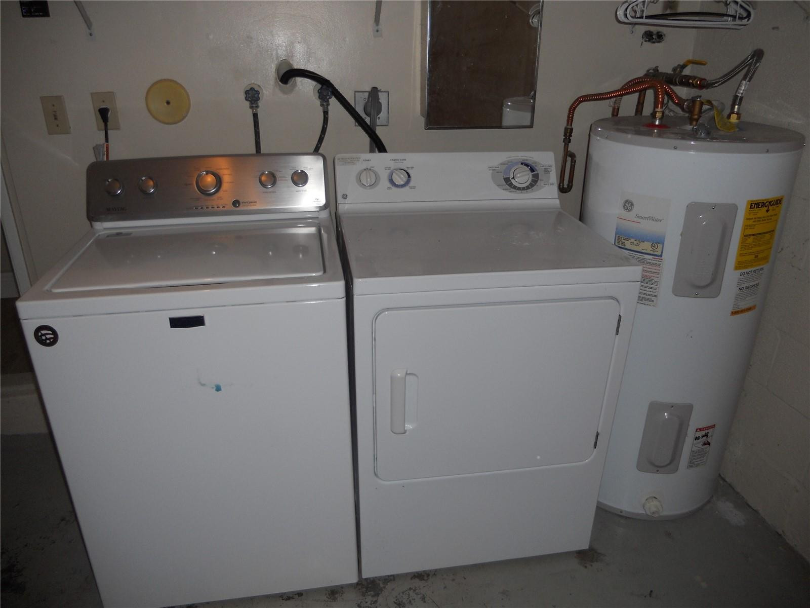 WOODGATE 10 CONDO - Residential