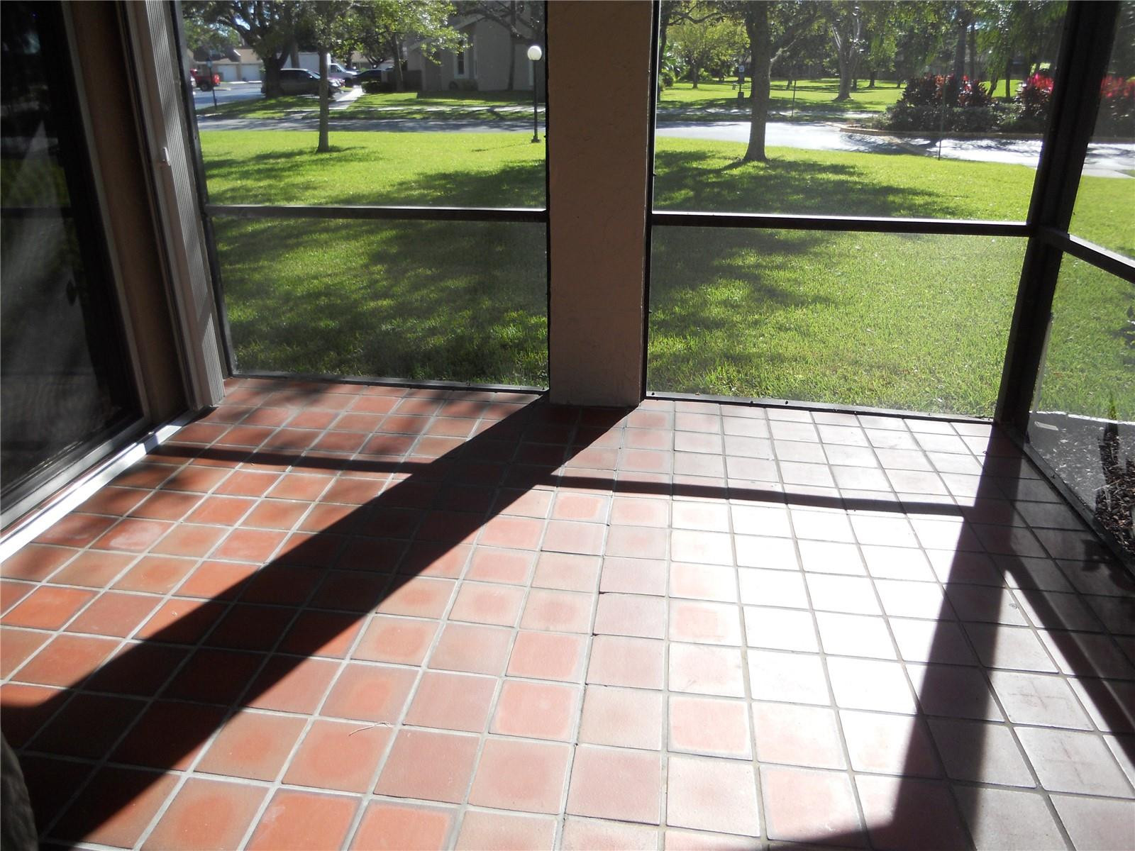 WOODGATE 10 CONDO - Residential