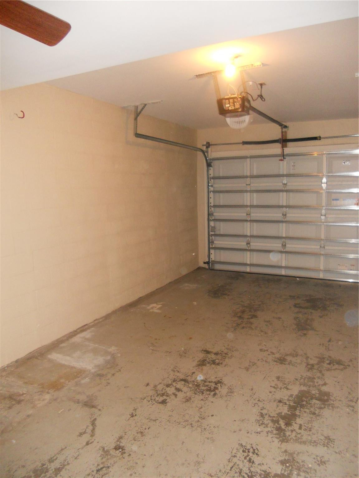 WOODGATE 10 CONDO - Residential