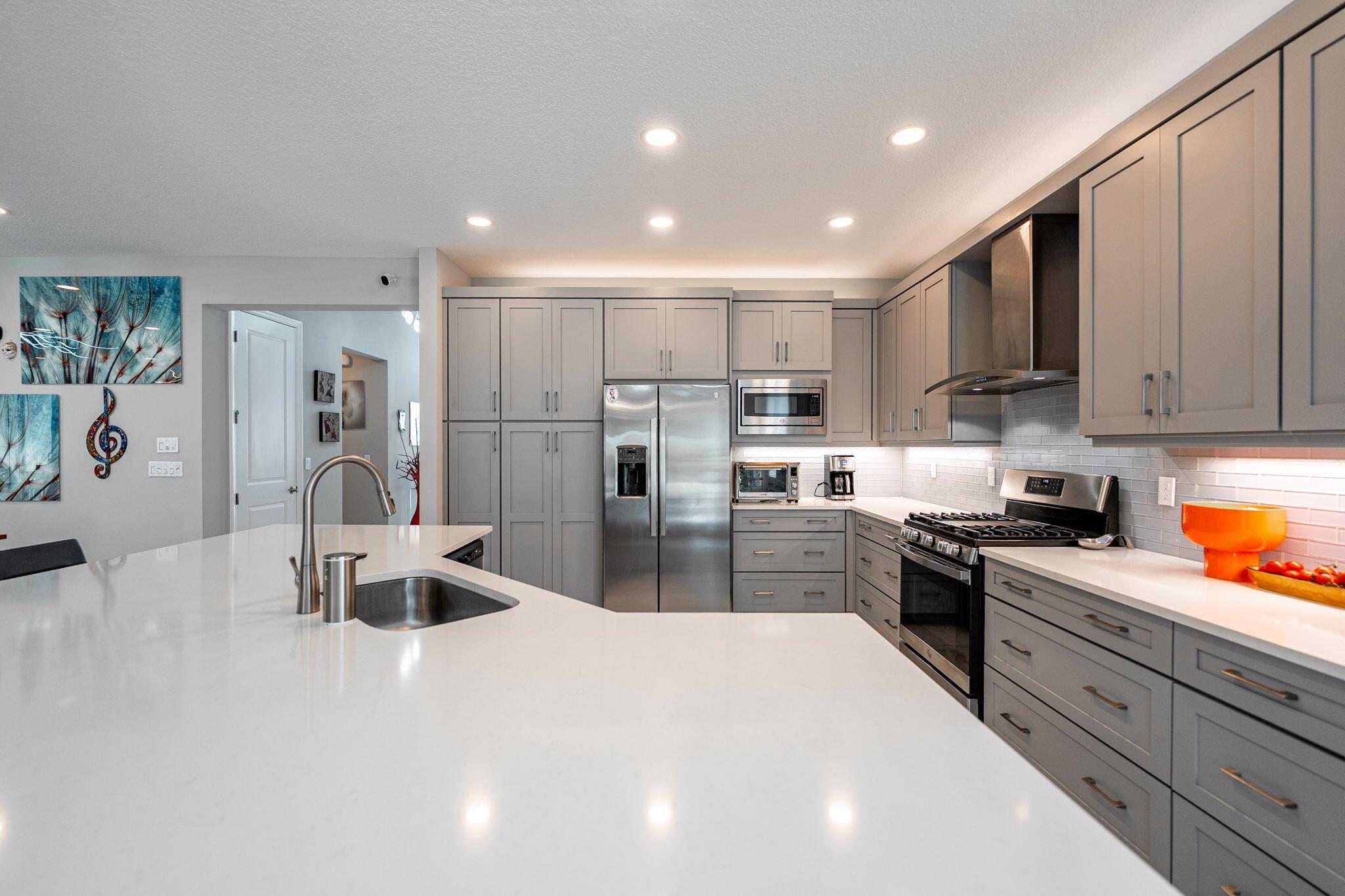 Valencia Cay at Riverland - Residential