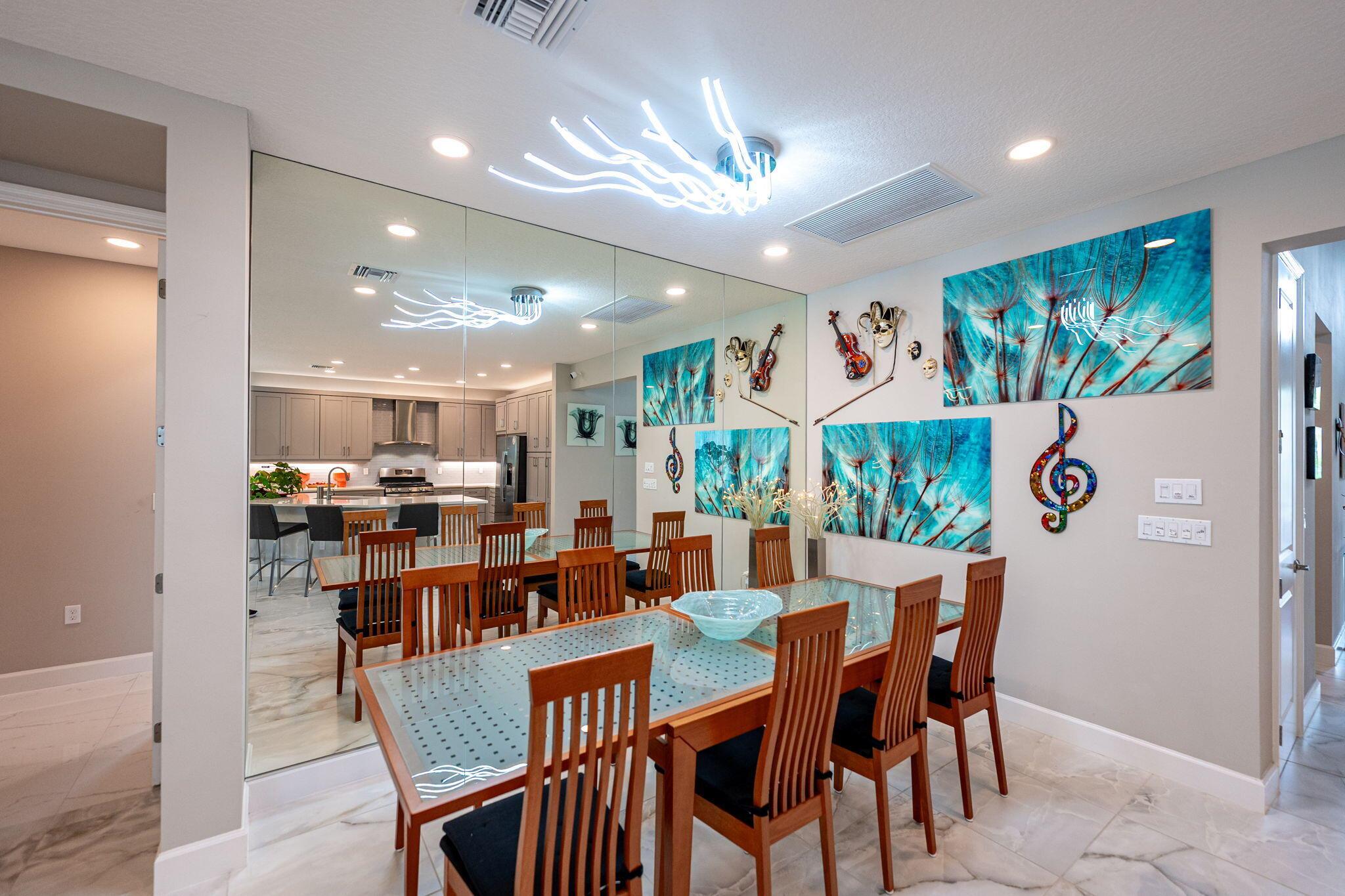 Valencia Cay at Riverland - Residential