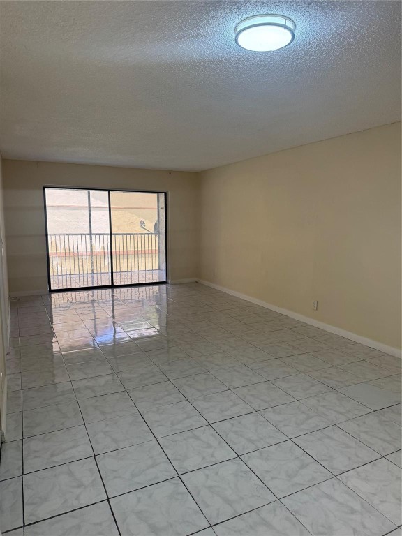 Castlewood 71-37 B - Residential Lease