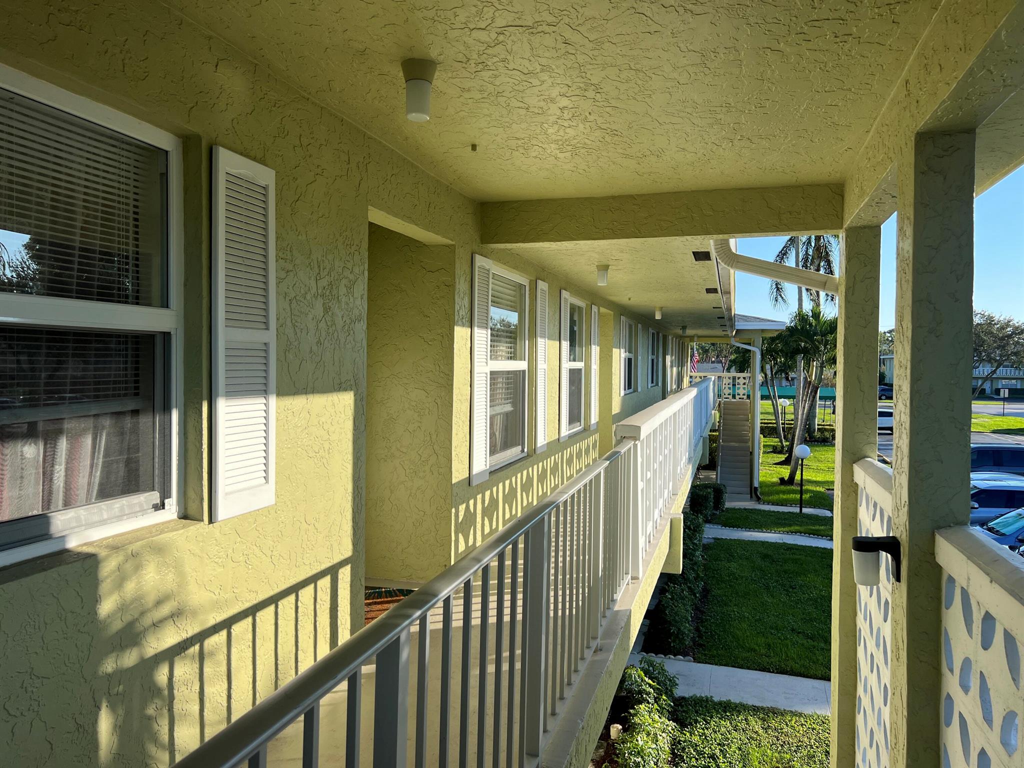 PINES OF DELRAY CONDO - Residential Lease