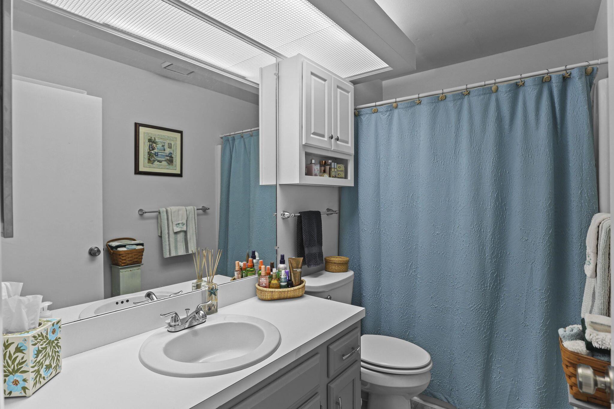 VISTA GARDENS F/K/A VISTA - Residential