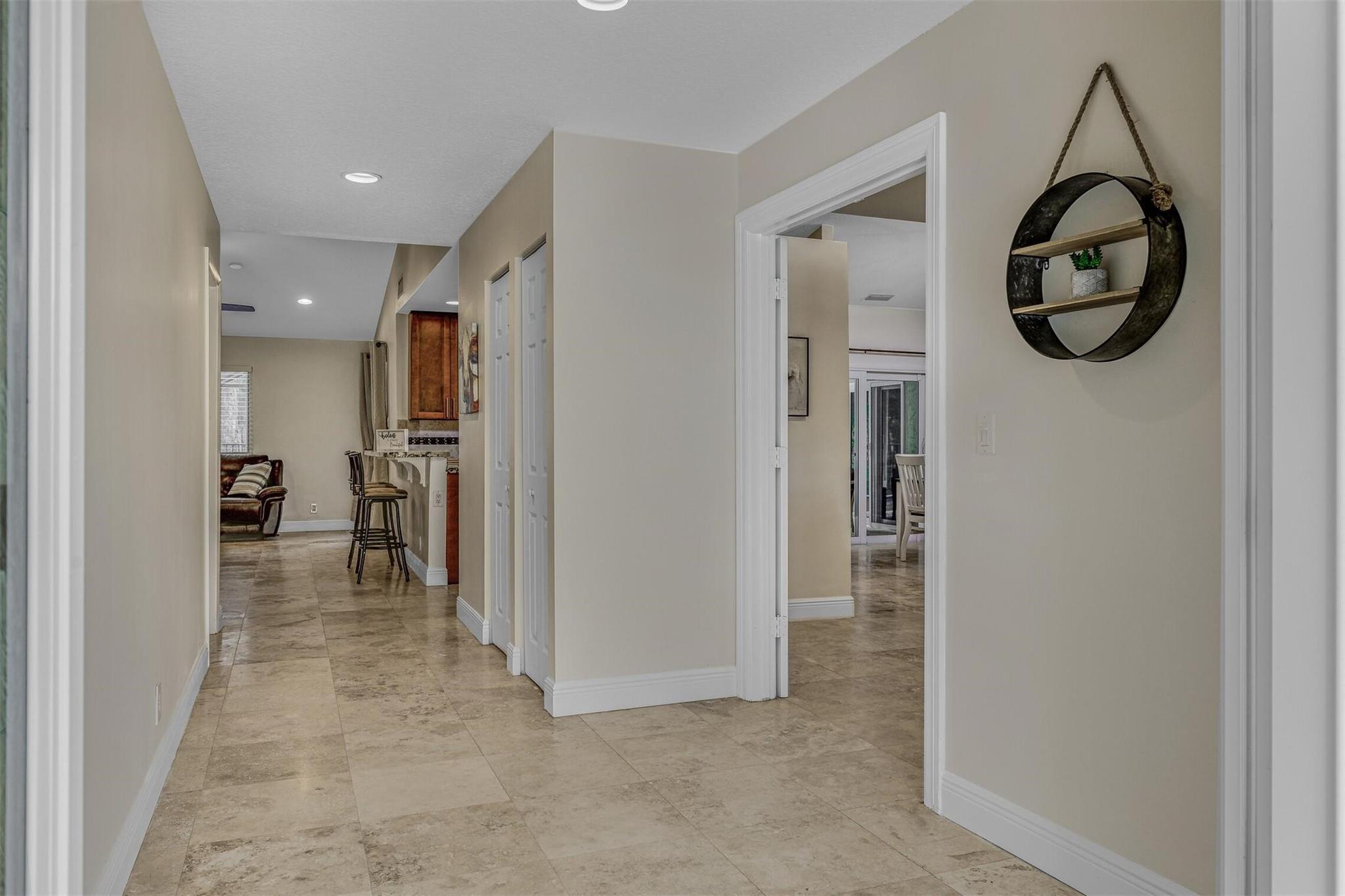 Sugar Pond Manor Wellingt - Residential Lease