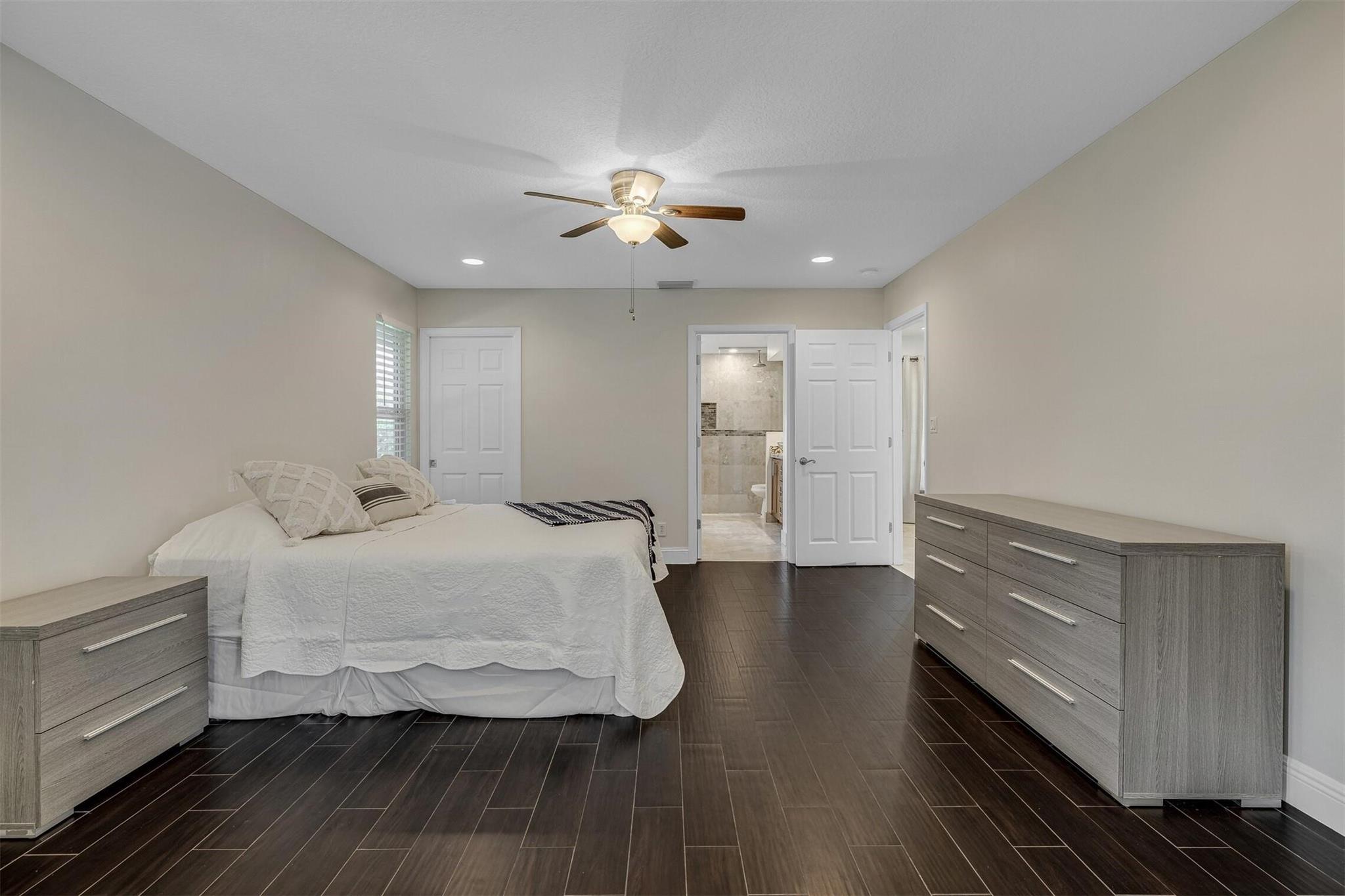 Sugar Pond Manor Wellingt - Residential Lease