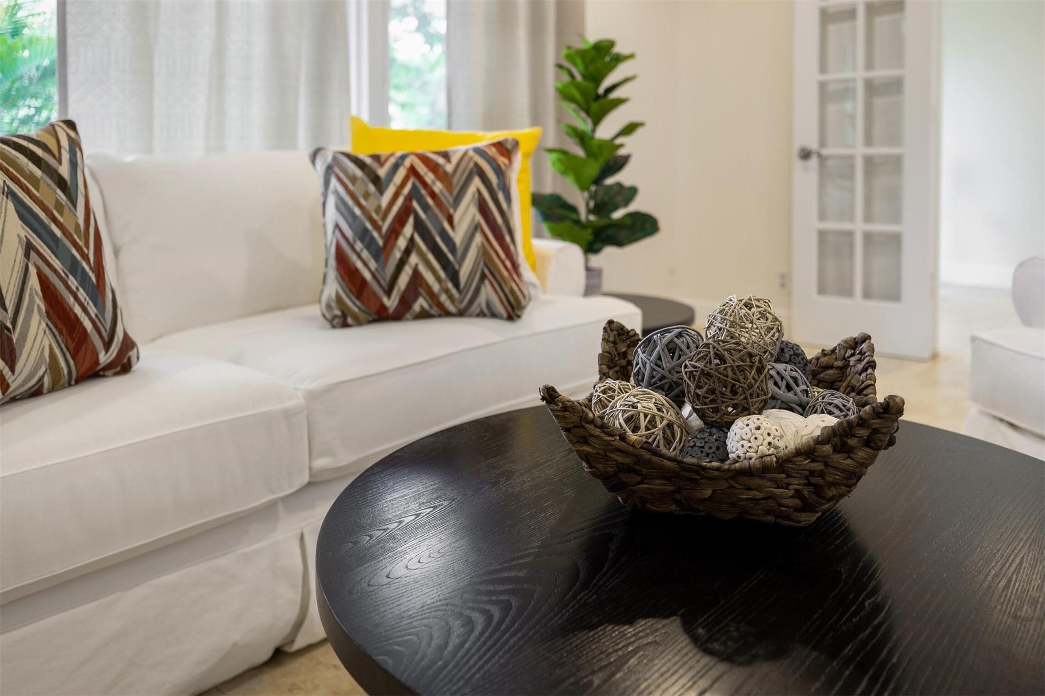Sugar Pond Manor Wellingt - Residential Lease