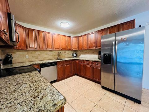5678 Silvian Road West Palm Beach FL 33415