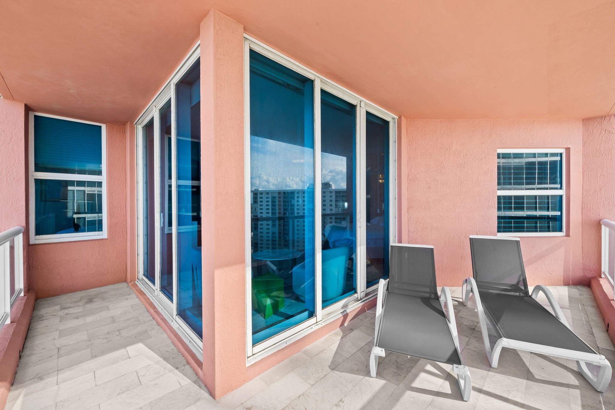 The Palms Tower Two Condo - Residential Lease