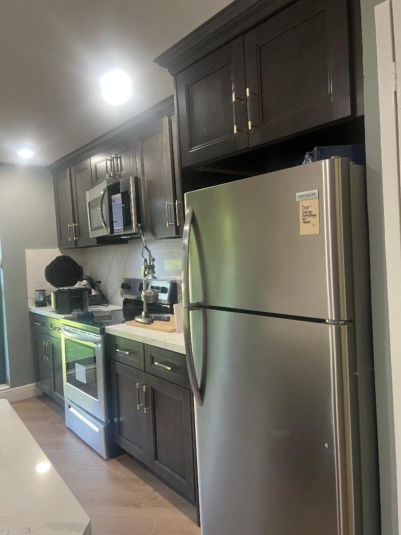 255 NW 36th Avenue