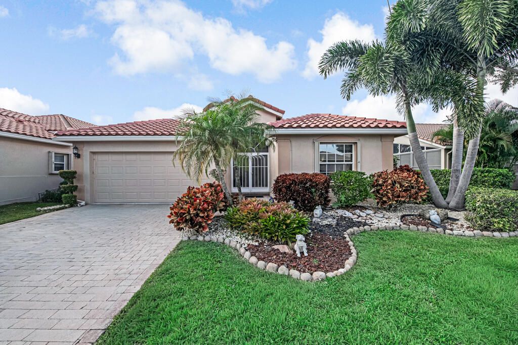 Photo of 13819 Via Perugia, Delray Beach, FL 33446 (MLS # R11163711)