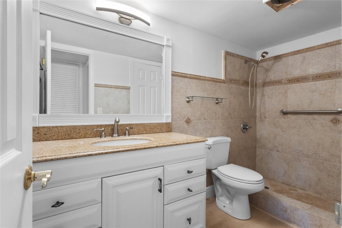 North Hampton Court - Residential