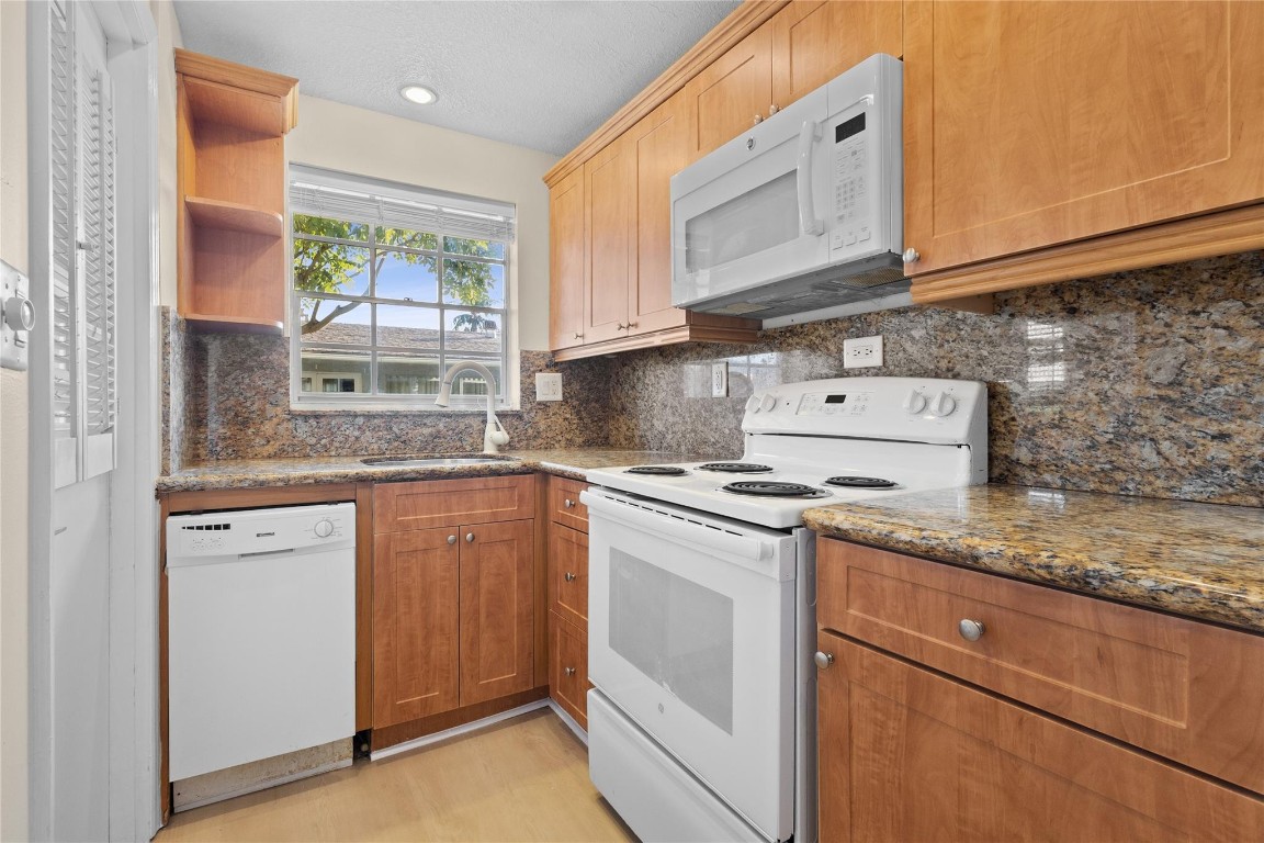 North Hampton Court - Residential