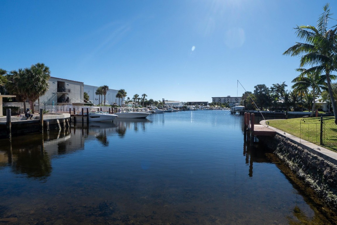 North Hampton Court - Residential