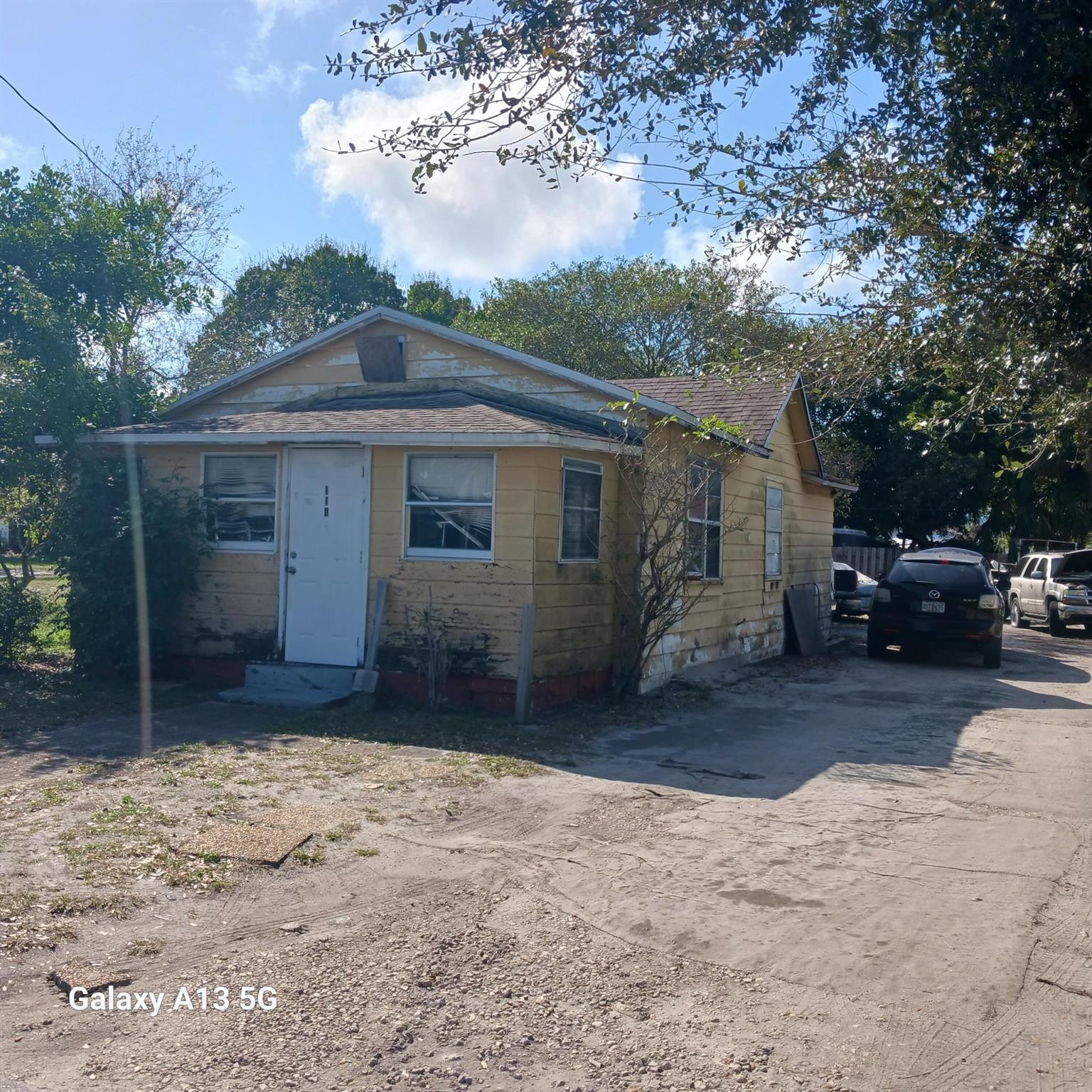 114 NW 10th Avenue