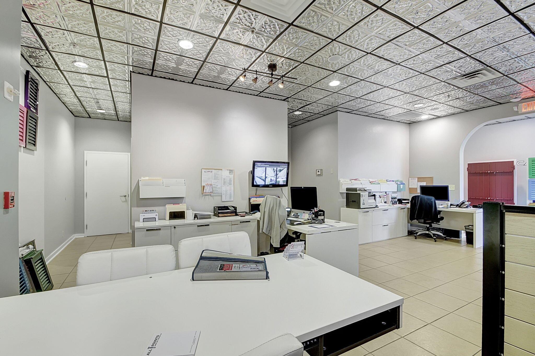 WINDSOR PARK COMMERCE CEN - Commercial Sale