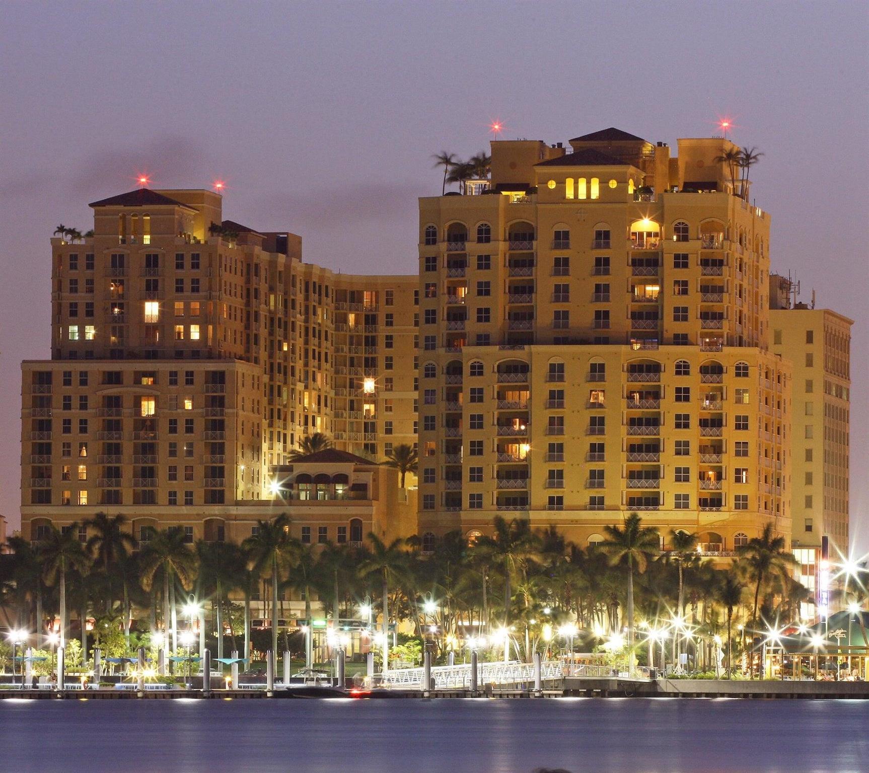 ESPLANADE GRANDE CONDO - Residential