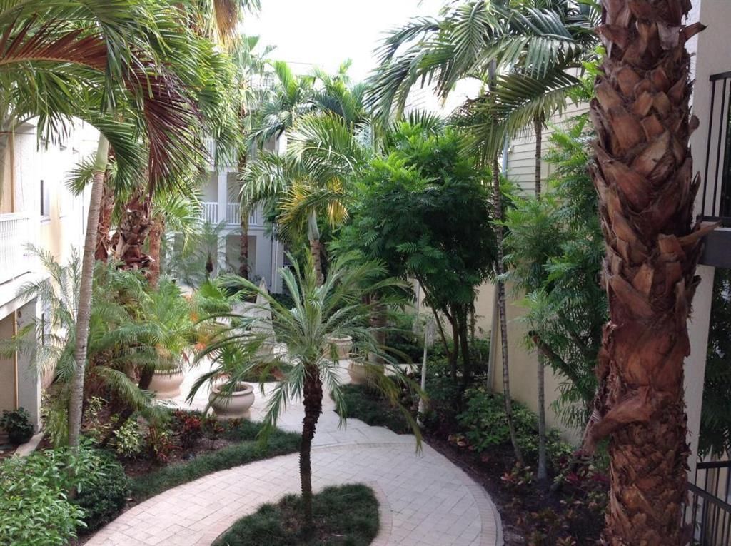 Photo of 275 Murcia Drive #207, Jupiter, FL 33458 (MLS # R10738649)