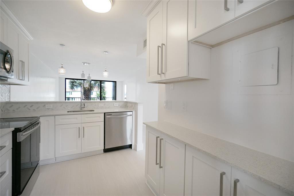 Properties 4090 Tivoli Ct 205