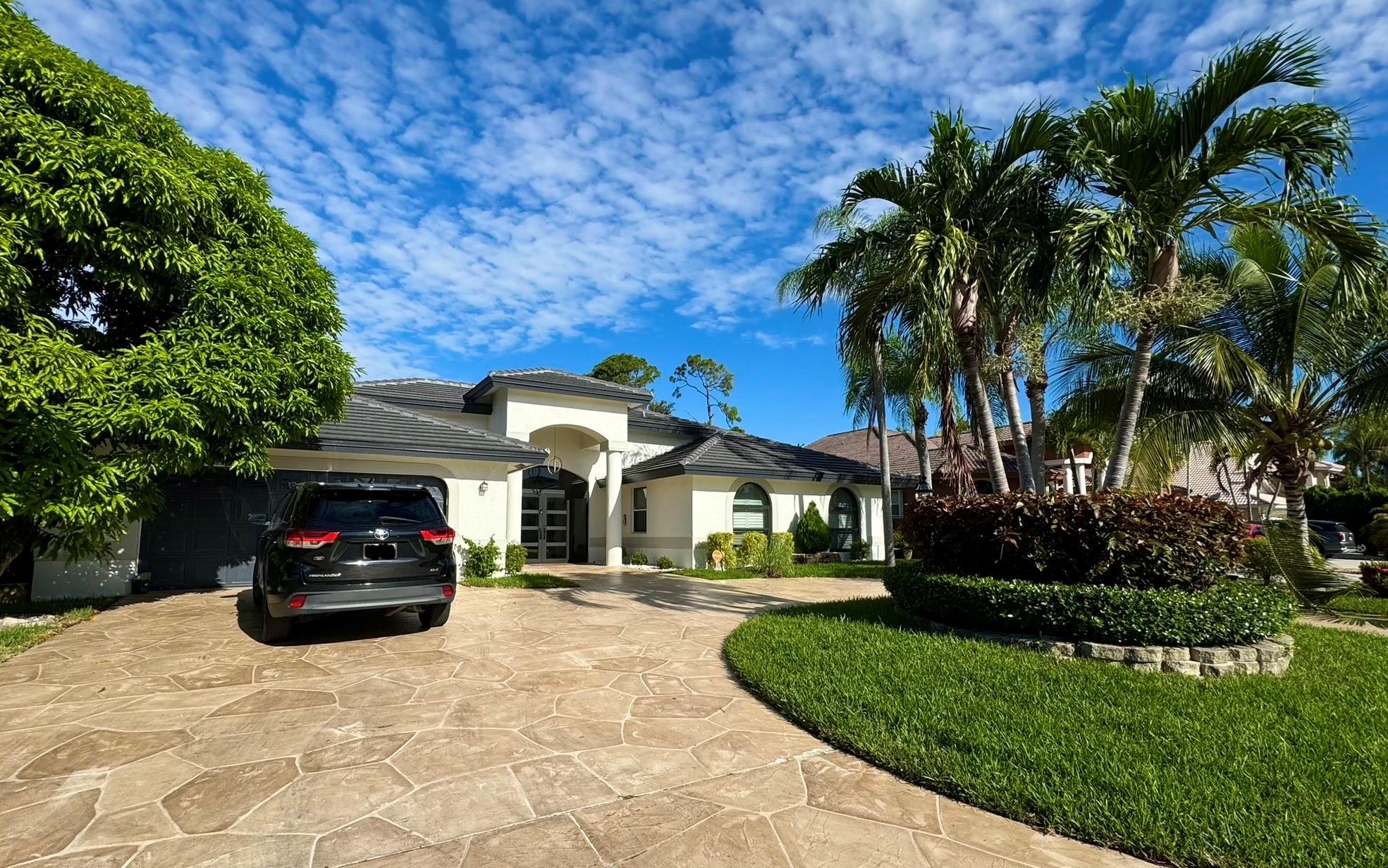 Welcome to your dream rental in the heart of Coral Springs! This spacious and beautifully maintained 5-bedroom, 3-bathroom home offers comfort, style, and flexibility—perfect for families or those needing extra space.
Located in a highly desirable gated community called Carriage Pointe, this home features a private mother-in-law suite with its own entrance—ideal for extended family, guests, or even a home office setup.
The home features a bright, open layout with plenty of natural light, generously sized bedrooms, and multiple living areas for relaxation or entertaining. With three full bathrooms, mornings are a breeze—even for larger households.
Come see the rental listing today and discover what this beautiful home has to offer!