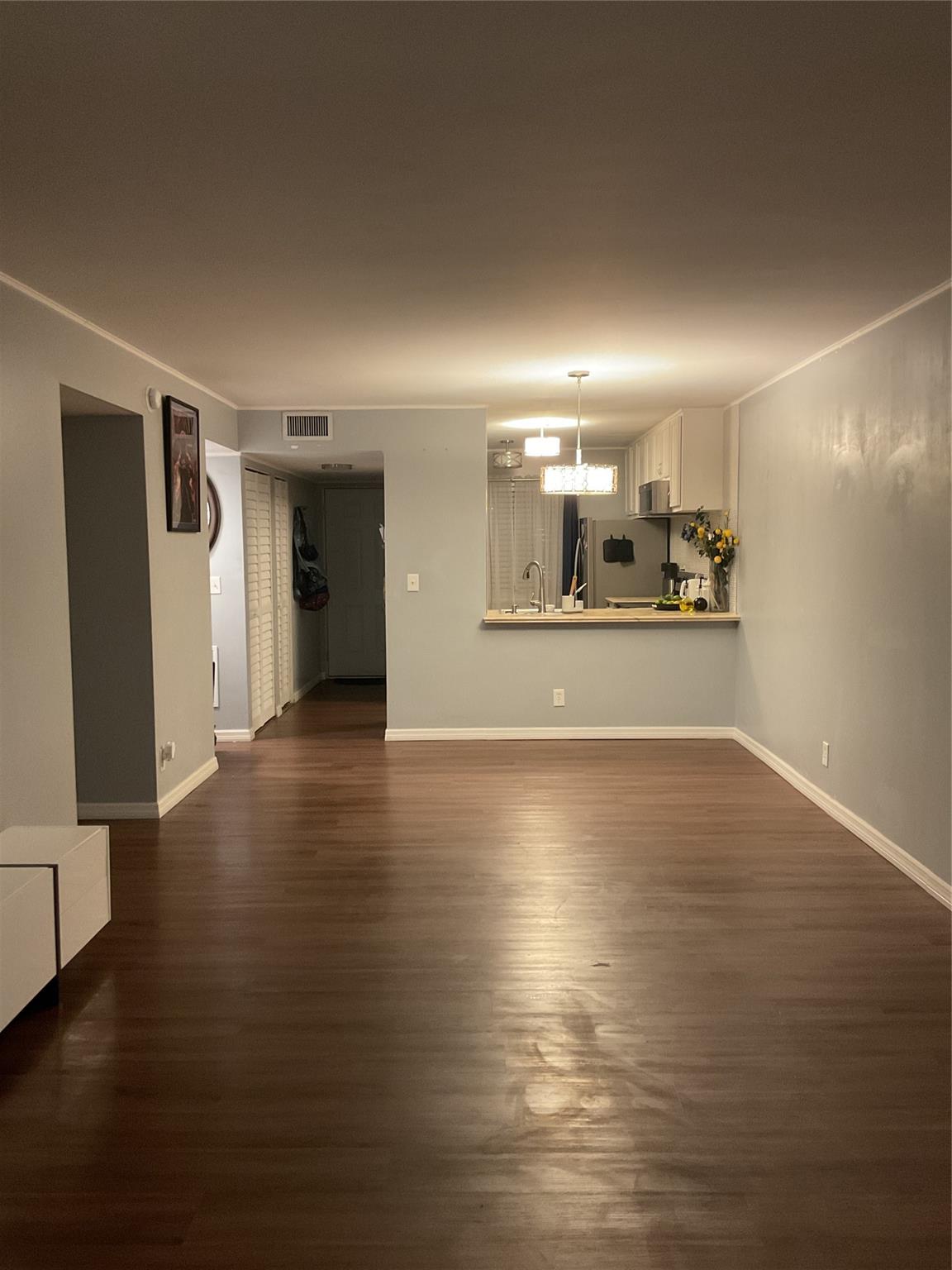 CASCADES OF LAUDERHILL - Residential Lease