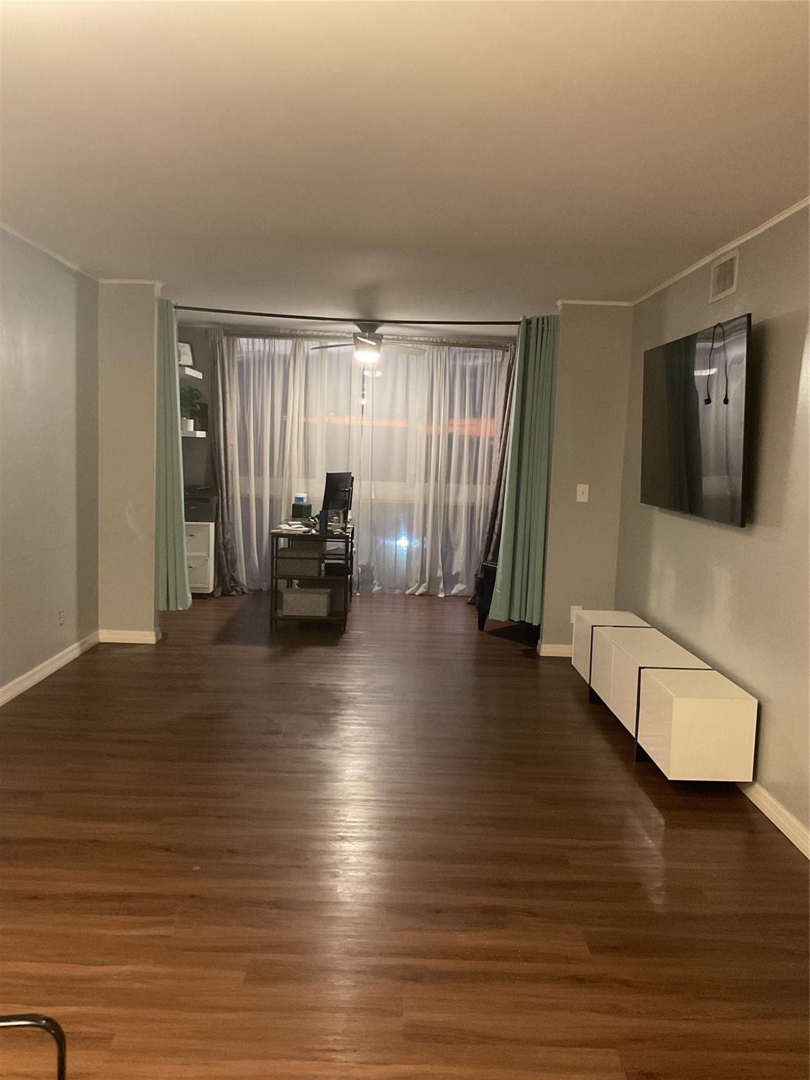 CASCADES OF LAUDERHILL - Residential Lease