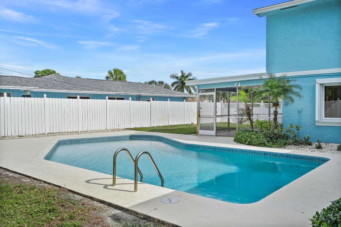 PALM BEACH GARDENS 5 - Residential