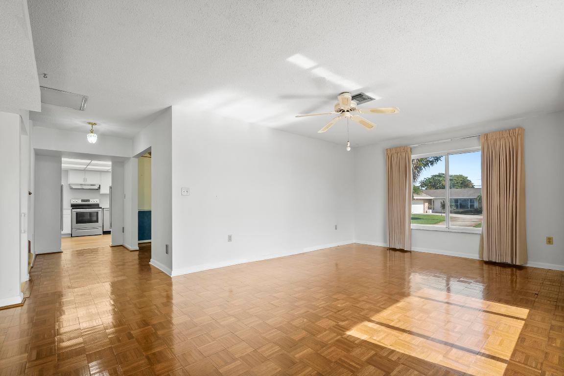 PALM BEACH GARDENS 5 - Residential