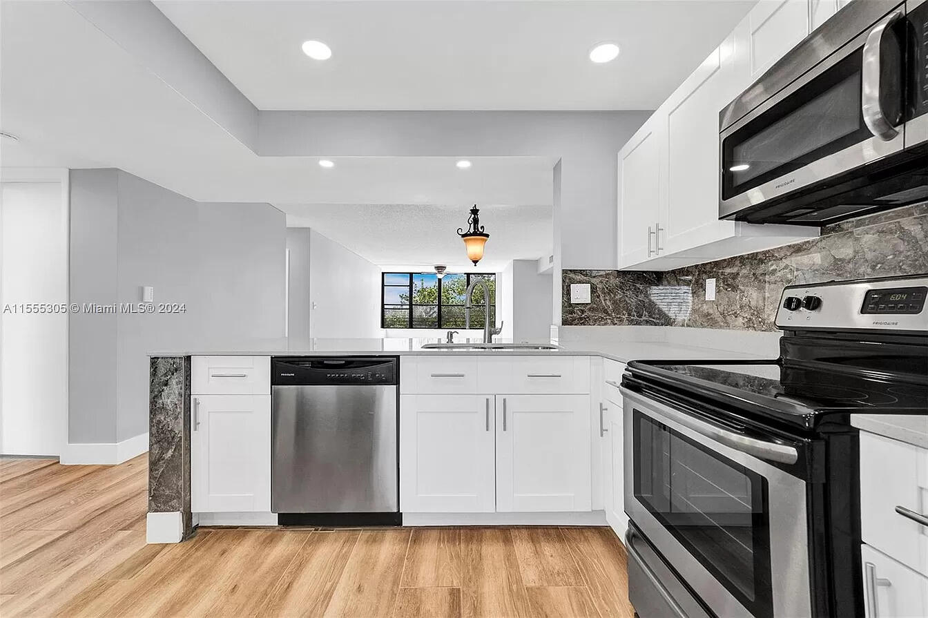 2767 Carambola Circle S 401, Coconut Creek FL 33066