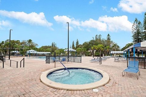Tiny photo for 2767 Carambola Circle S #401, Coconut Creek, FL 33066 (MLS # B26046734)
