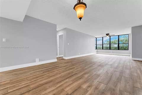 Tiny photo for 2767 Carambola Circle S #401, Coconut Creek, FL 33066 (MLS # B26046734)