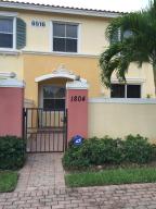This unit is a must see!!! Very clean and well maintained. Gated community. This property is managed by a professional property managementcompany 24/7 emergency service.