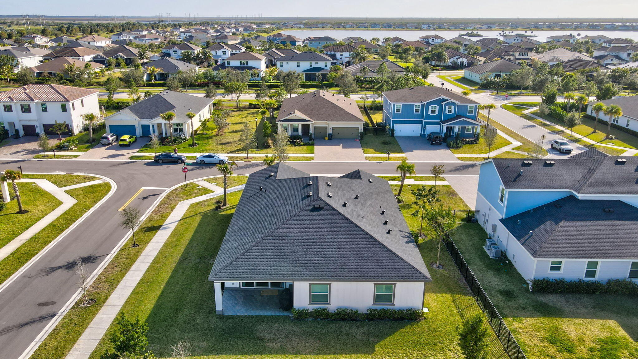 Properties 19043 BROAD SHORE Walk