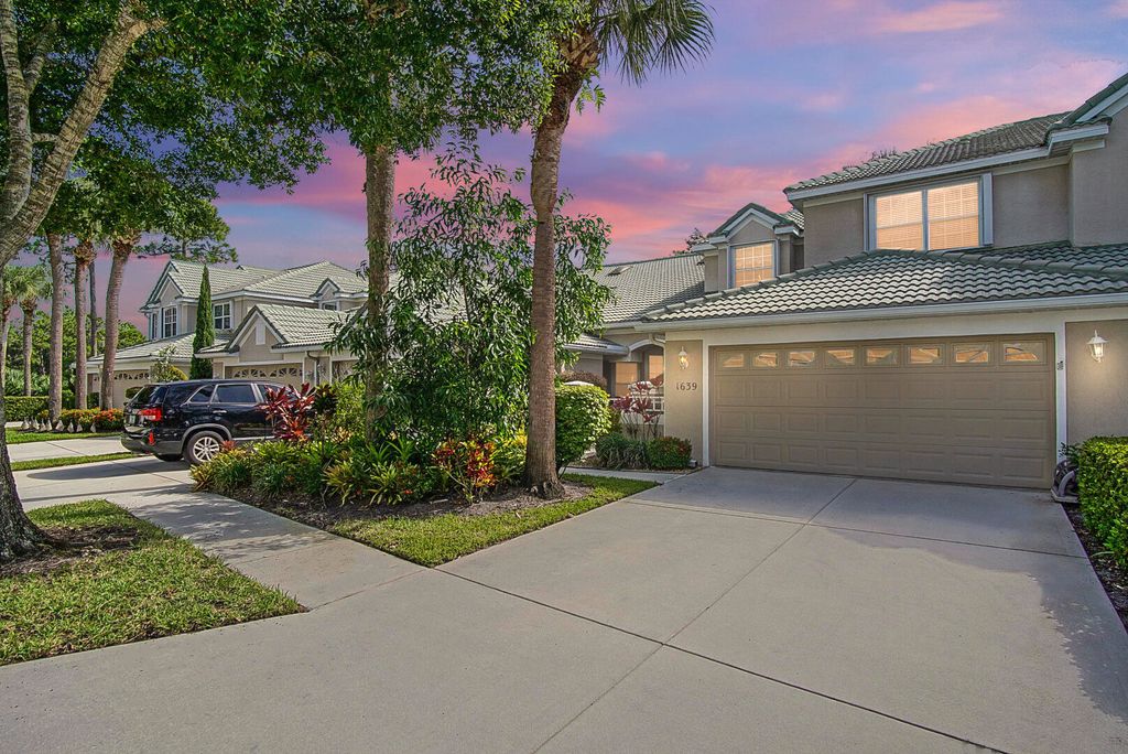 Photo of 1639 SW Harbour Isles Circle #29, Port Saint Lucie, FL 34986 (MLS # R11094571)