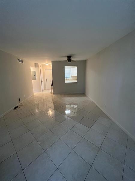 540 SE 2nd Ave J4