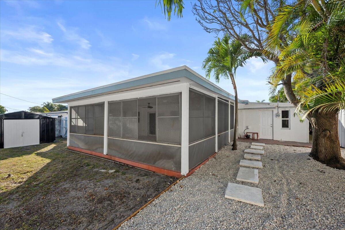 PARKER ESTATES - Residential