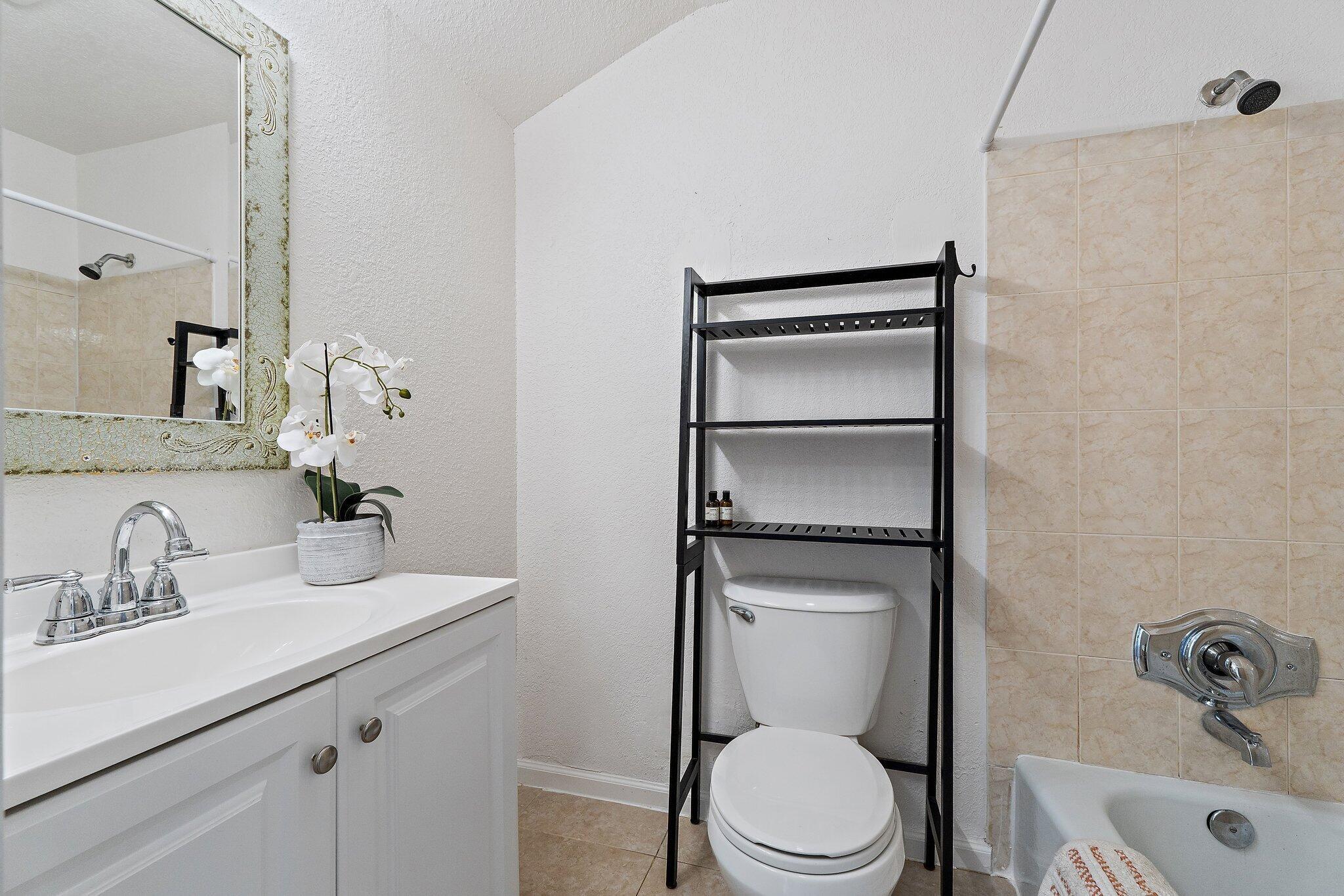 CORAL COVE BEACH SECTION - Residential