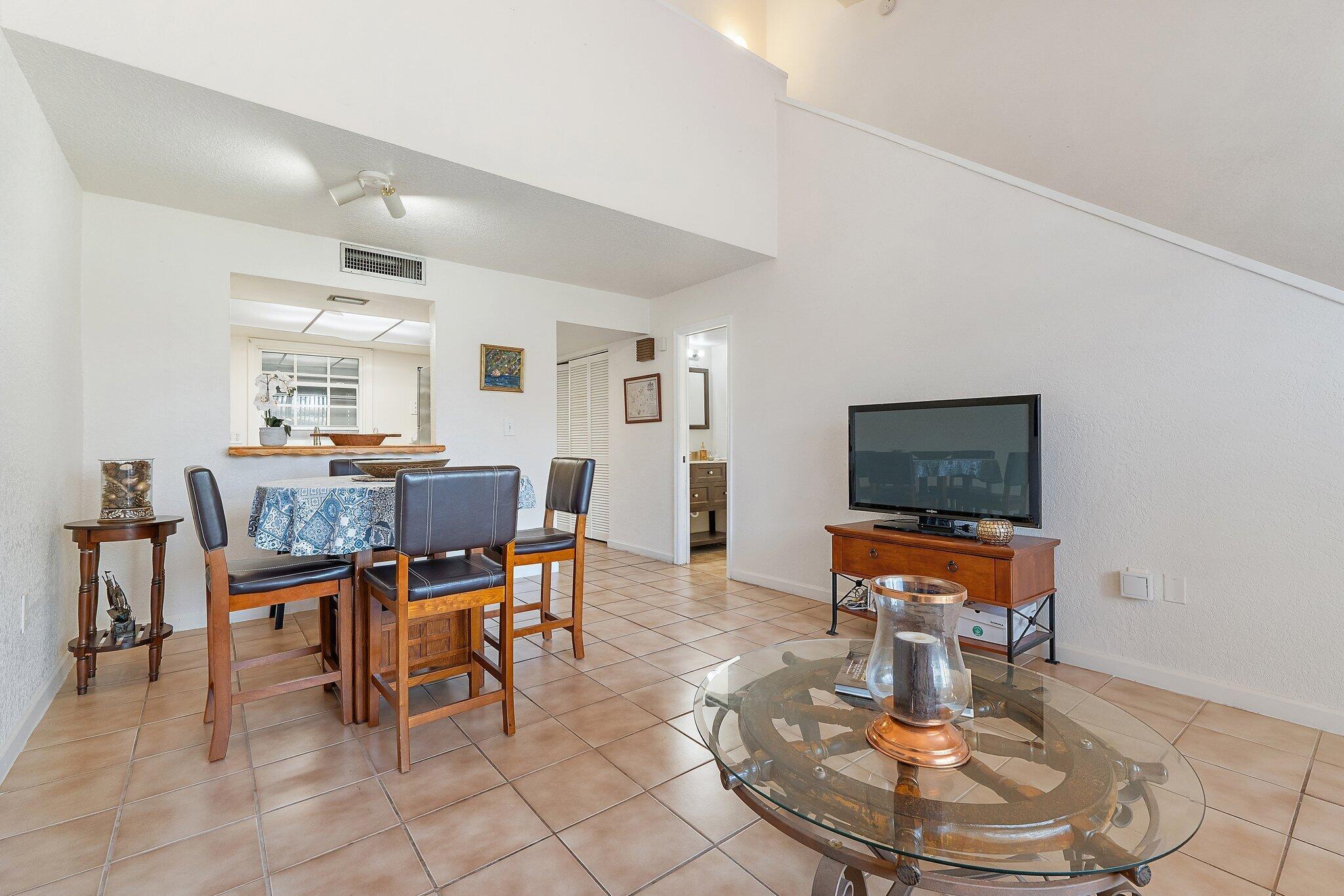 CORAL COVE BEACH SECTION - Residential