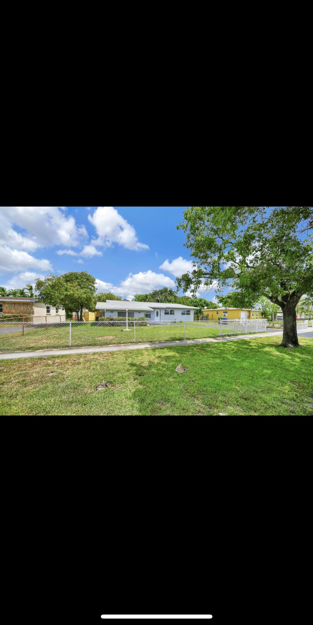1112 NW 43rd Terrace
