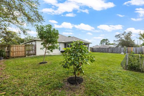 A home in Port St Lucie