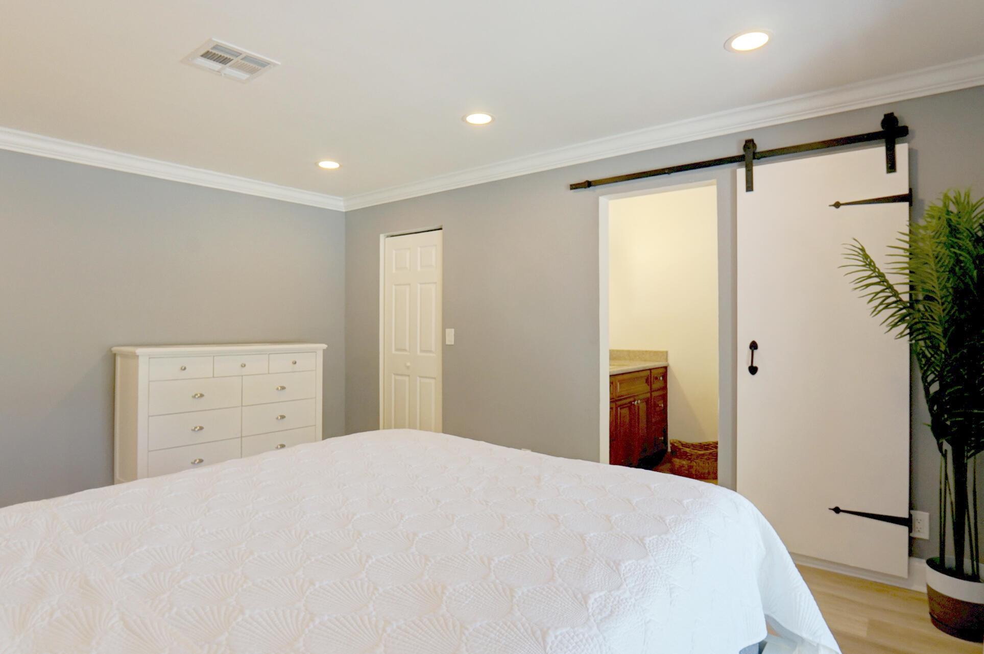 TROPIC PALMS 2 - Residential