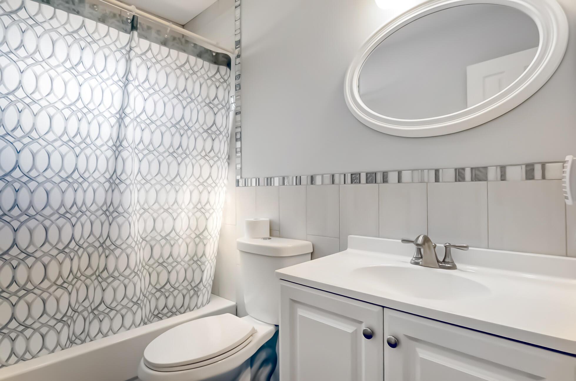 TROPIC PALMS 2 - Residential