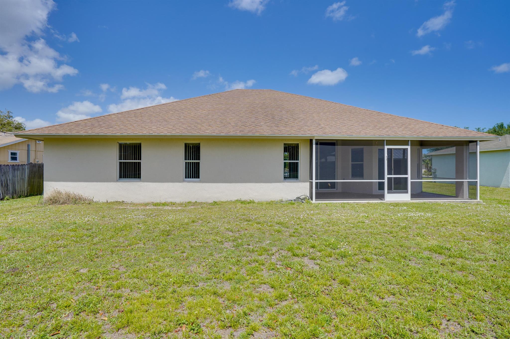 766 SW Duxbury Avenue, Port St Lucie, FL, 34983/$429,900 4 766 SW Duxbury Avenue