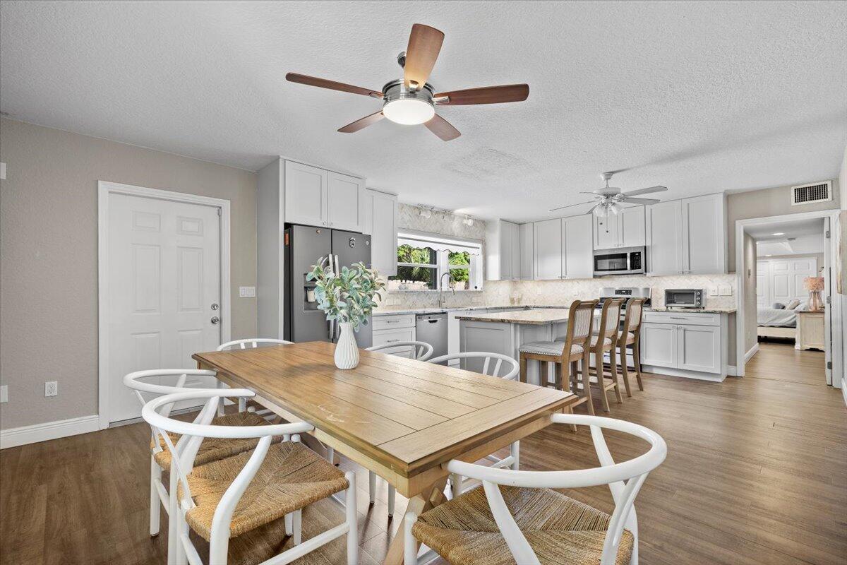 LAKE OSBORNE TERRACE - Residential