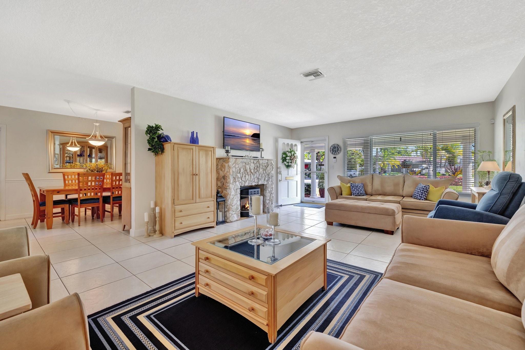 2201 NW 3rd Ave