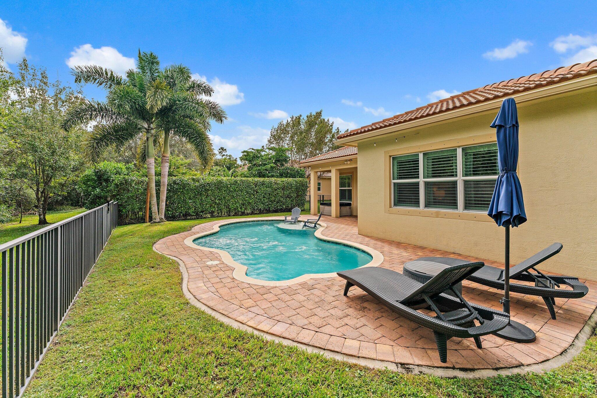 VENETIAN VILLAGE - Residential