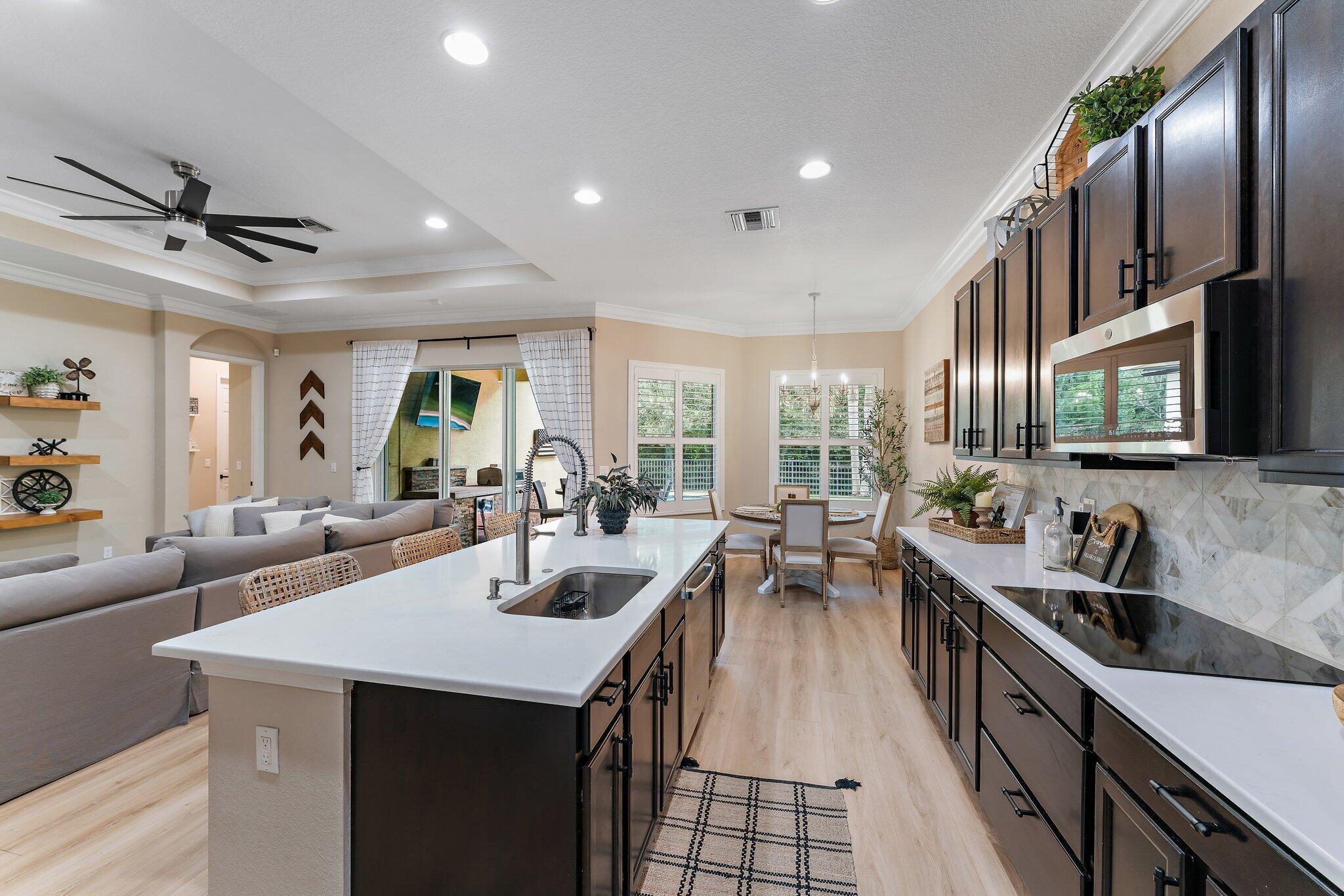 VENETIAN VILLAGE - Residential