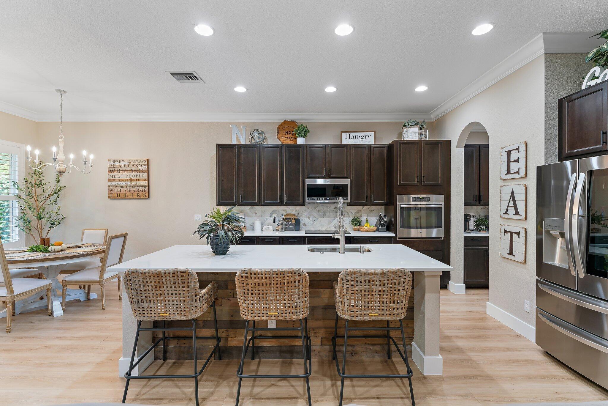 VENETIAN VILLAGE - Residential