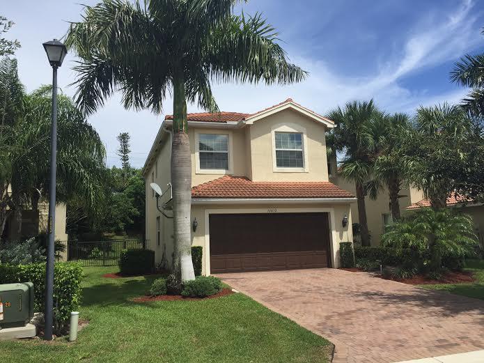 GREAT HOME FRESHLY PAINTED WITH NEW LAMINATE FLOORING ON STAIRS AND SECOND FLOOR, SS APPLIANCES, GRANITE COUNTERTOPS, WOOD CABINETS PRIVATE COVERED AND SCREENED PATIO SCREENED .''A'' RATED ELEMENTARY SCHOOL