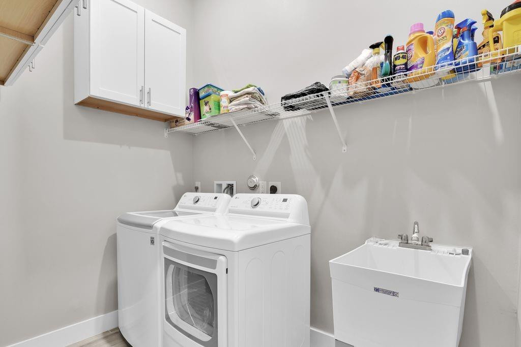 The Falls at Parkland - Residential